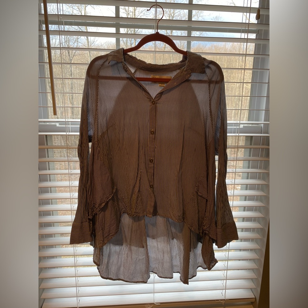Vintage Havana high-low striped button down shirt - size large.